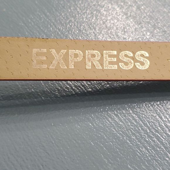 Women's brown belt by Express. Brass buckle. MEDIUM TO SMALL, adjustable. - Picture 7 of 9
